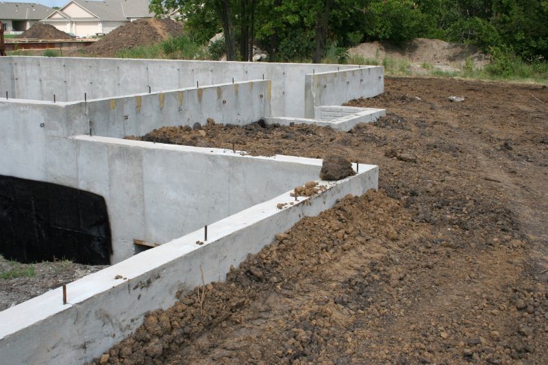 Foundation Wall Pouring in Saint Leonard, MD